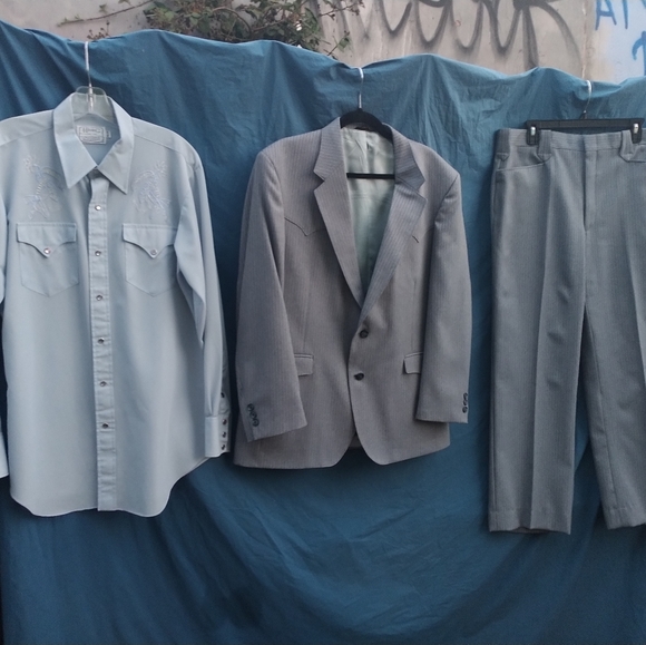 H Bar C Vintage 3piece Pinstripe Western Suit (Pearl Snap Shirt, Blazer, Slacks) - Picture 2 of 16